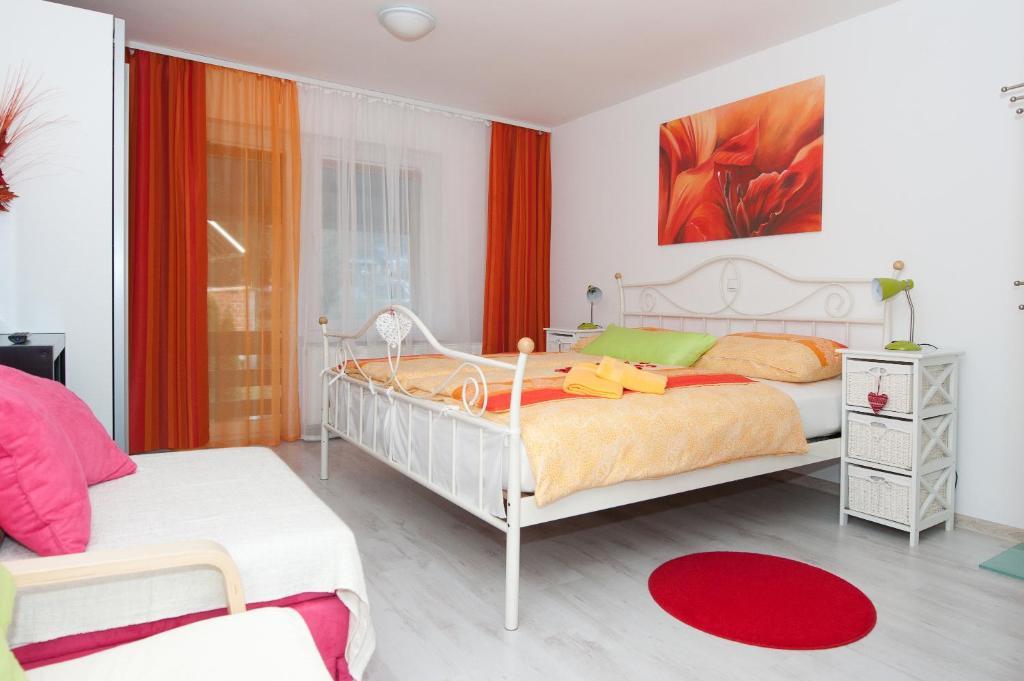 Mencinger Apartment *